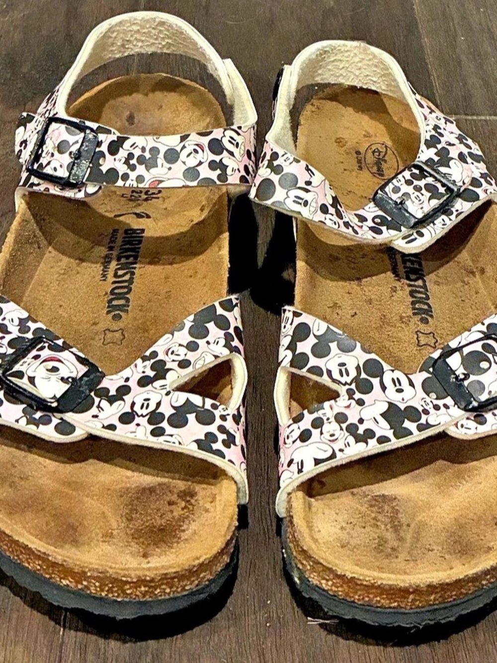 Birkenstock Rio Minnie Mouse Arizona Sandals Size 3-3.5 youth